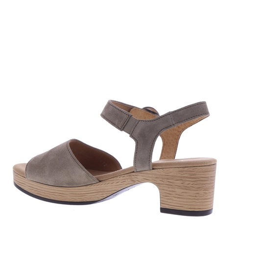 Gabor Sandalen beige